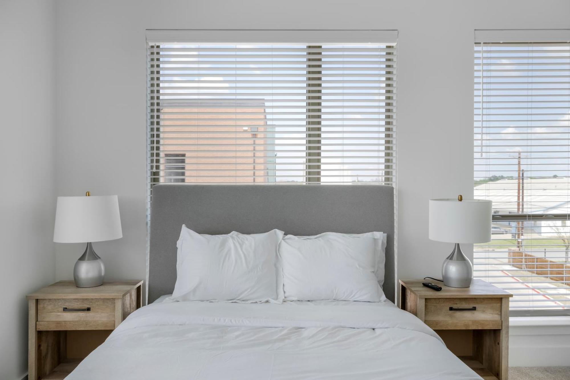 Railyard Apartments By Barsala Denton Rum bild